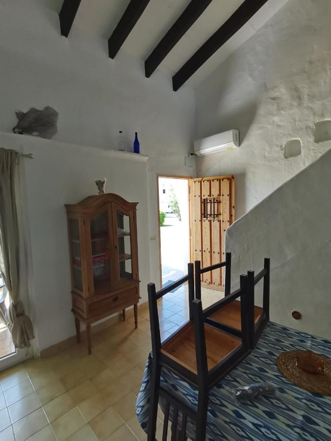 Cala Serena Beach Феланіч Екстер'єр фото